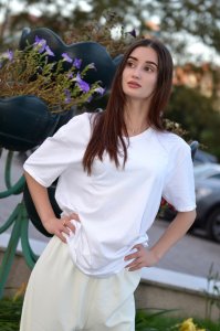 Милана, 79680240795