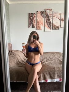 Зоя, 79851890873