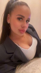 Полина, 79683626949