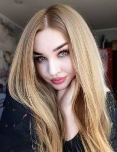 Аня, 79804855316