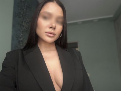 Эмили, 79160558923