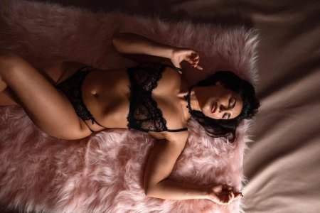 Карина, 79264928407