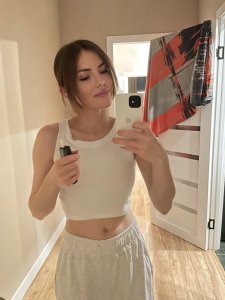 Настя, 79849995328