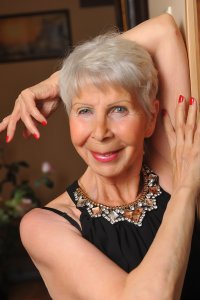 Полина, 79256471234