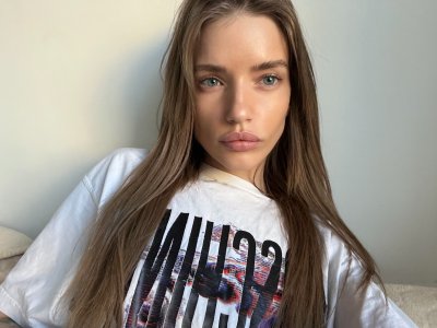 Анна, 79804694297