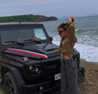 Деля, 79688120617