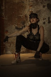 Госпожа Miss Split, 79779740401