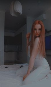 Карина, 79211015443