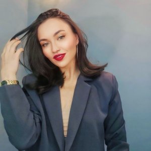 Оливия, 79258170233